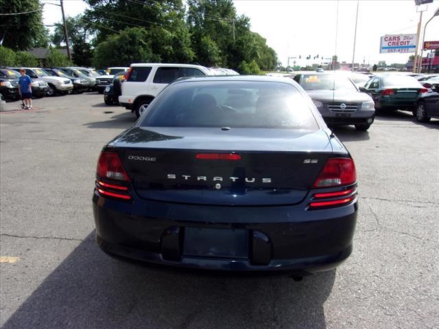 2003 Dodge Stratus SE