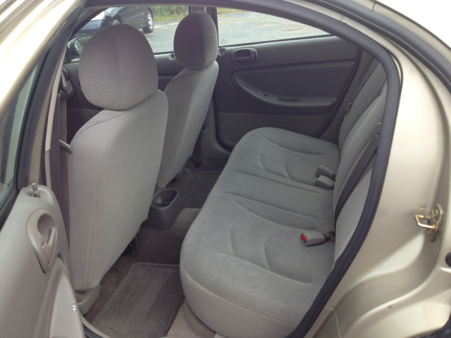 2004 Dodge Stratus Sport -5 Speed-stick-4x4