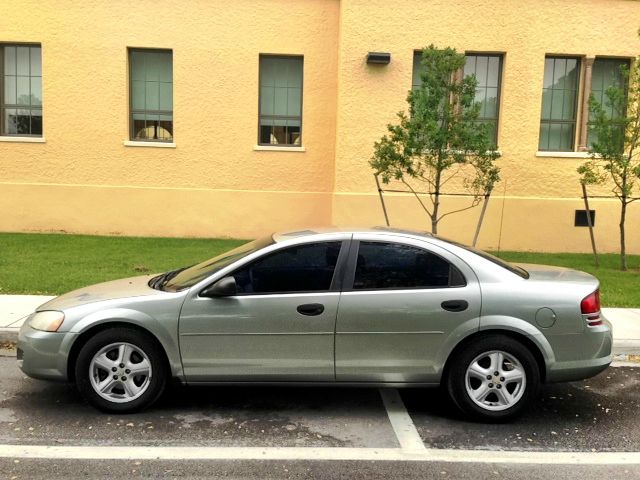 2004 Dodge Stratus Sport -5 Speed-stick-4x4
