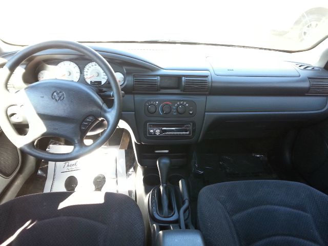 2004 Dodge Stratus Sport -5 Speed-stick-4x4