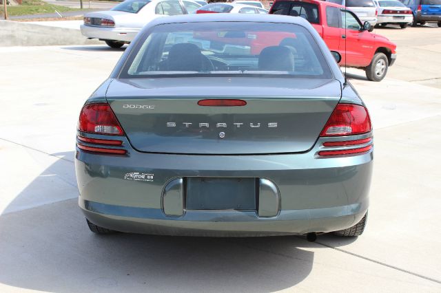 2004 Dodge Stratus Sport -5 Speed-stick-4x4