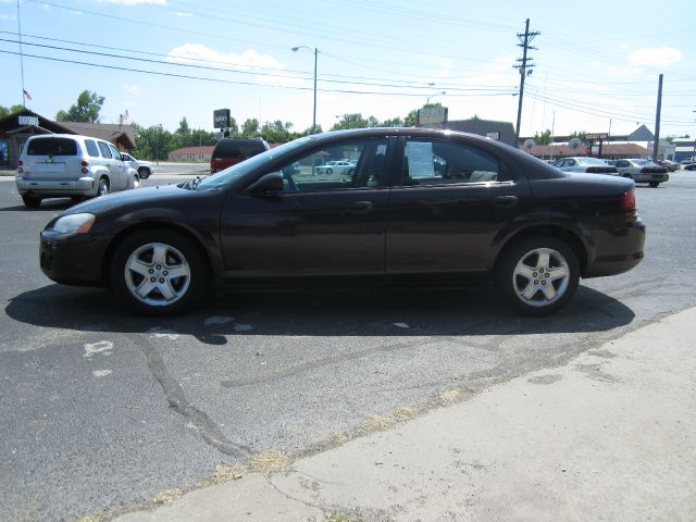 2004 Dodge Stratus Sport -5 Speed-stick-4x4