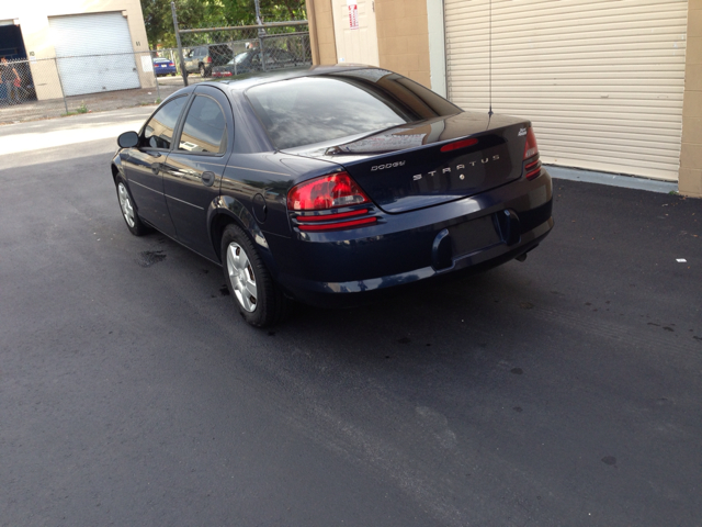 2004 Dodge Stratus Sport -5 Speed-stick-4x4