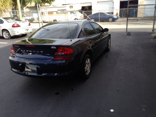 2004 Dodge Stratus Sport -5 Speed-stick-4x4