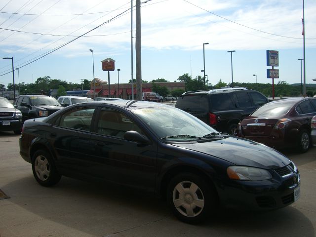 2004 Dodge Stratus Sport -5 Speed-stick-4x4