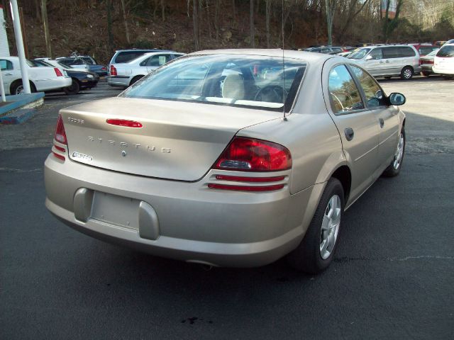 2004 Dodge Stratus Sport -5 Speed-stick-4x4
