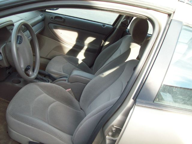 2004 Dodge Stratus Sport -5 Speed-stick-4x4