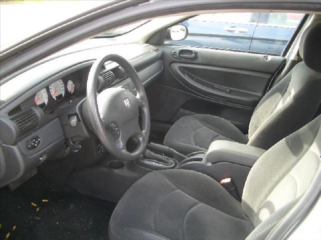2005 Dodge Stratus S