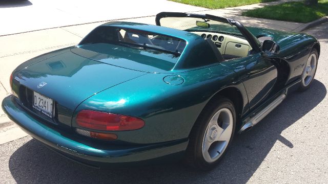 1995 Dodge Viper Club Cab 2WD