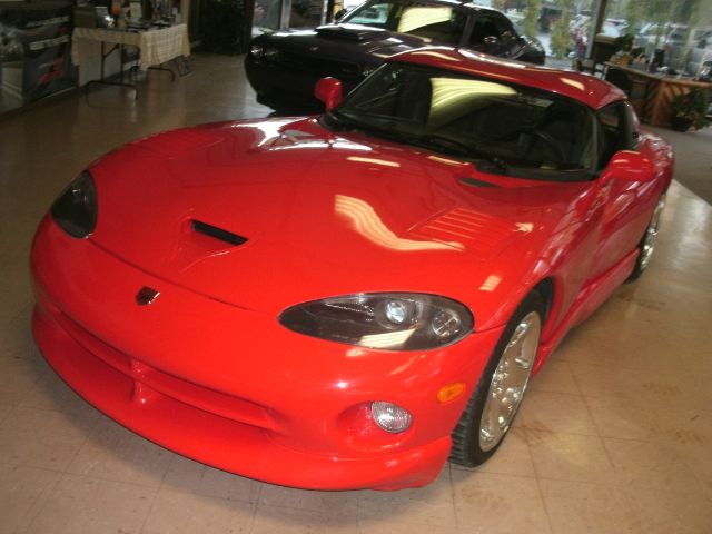 2000 Dodge Viper Club Cab 2WD
