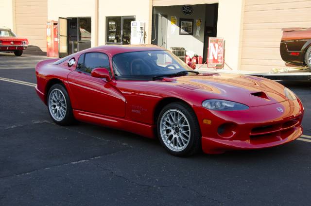 2002 Dodge Viper 3.5 SE V6