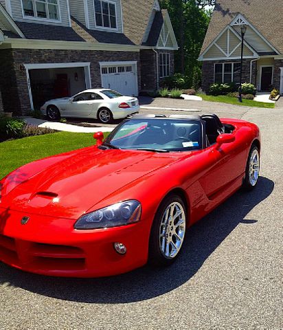 2003 Dodge Viper 4d Wagon SLT (V6)