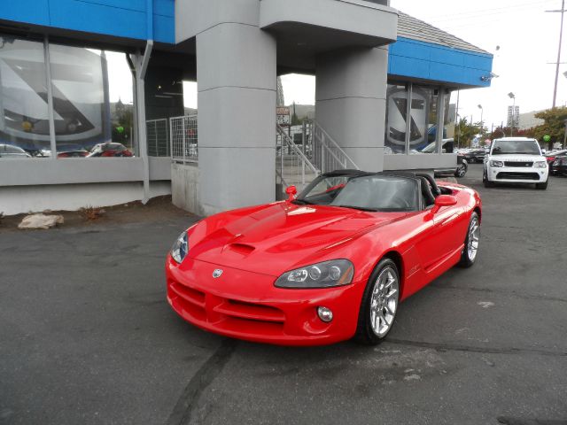 2003 Dodge Viper Hatchback 2D