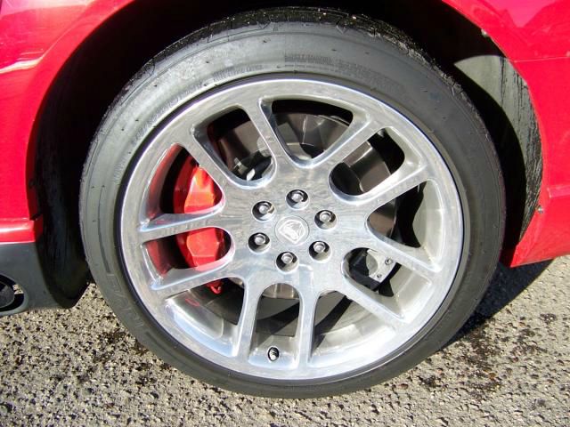 2004 Dodge Viper Hatchback 2D