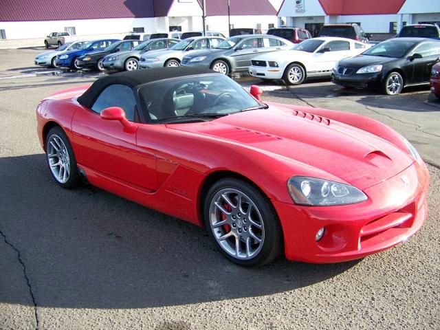 2004 Dodge Viper Hatchback 2D