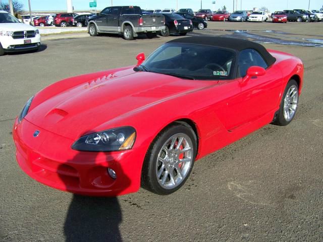 2004 Dodge Viper Hatchback 2D