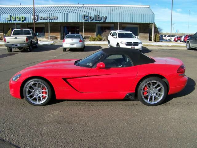2004 Dodge Viper Hatchback 2D