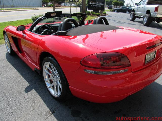 2004 Dodge Viper Limited 4DR Sedan W/moonroof