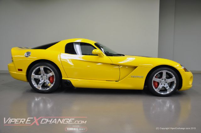 2006 Dodge Viper Unknown