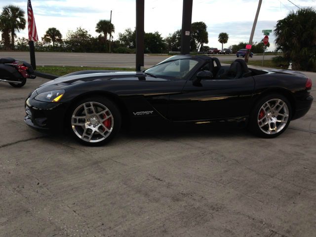 2008 Dodge Viper SL Wagon
