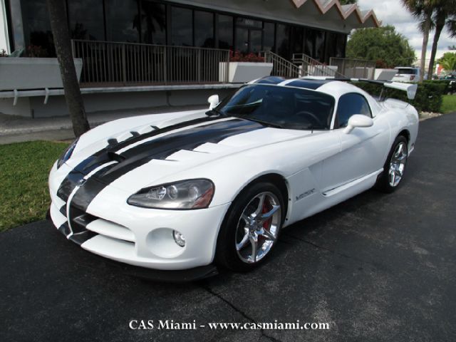 2010 Dodge Viper 4WD Crew Cab 143.5 Inch LT W/1