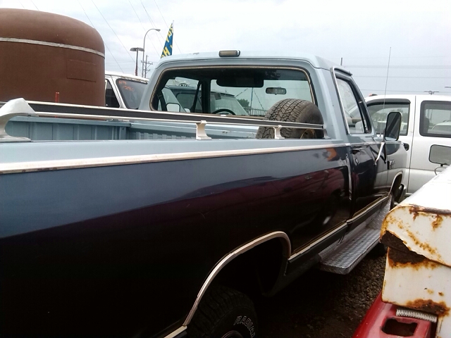 1987 Dodge W150 Pickup Ram 3500 Diesel 2-WD