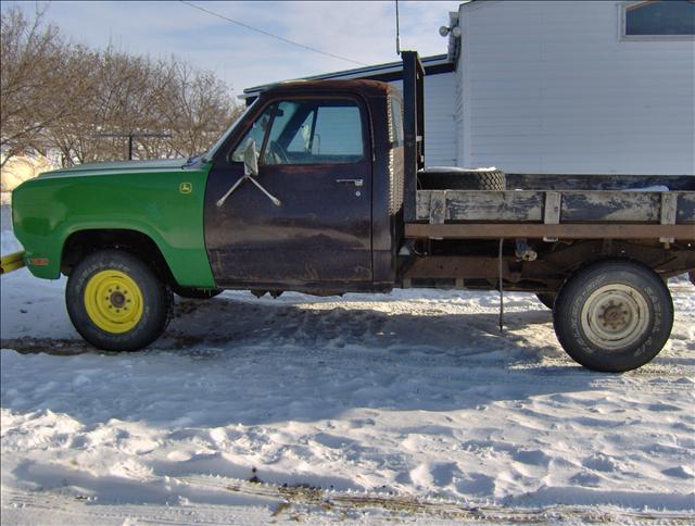 1979 Dodge W250 Pickup 3.5 SVan