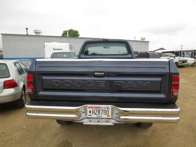 1992 Dodge W250 Pickup LT Sedan 4D