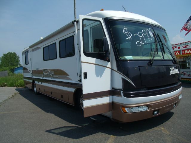 1996 Fleetwood AMERICAN TRADITION 4WD Z71 CREW CAB