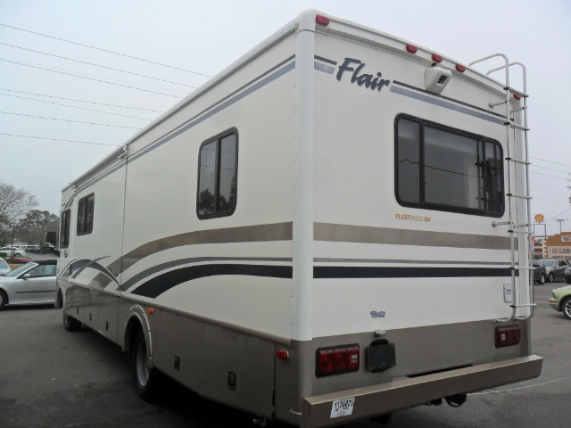 2003 Fleetwood flair GT Sweet