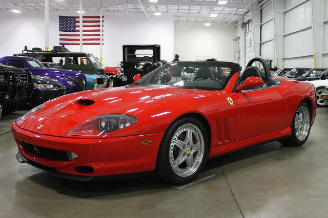 2001 Ferrari 550 Barchetta Base