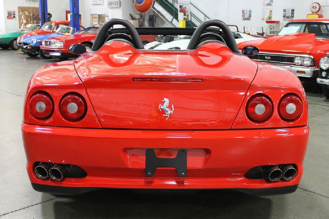 2001 Ferrari 550 Barchetta Base
