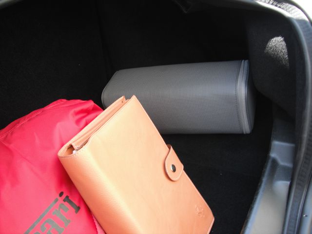 2000 Ferrari 550 Maranello Base