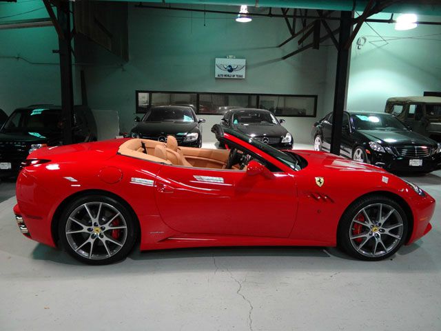 2010 Ferrari California Passion