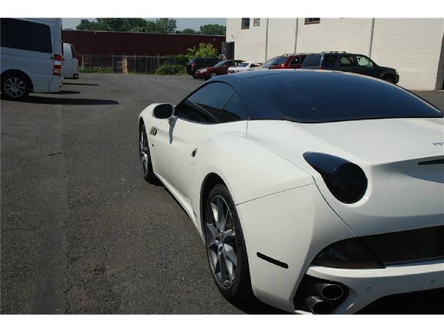 2010 Ferrari California Passion