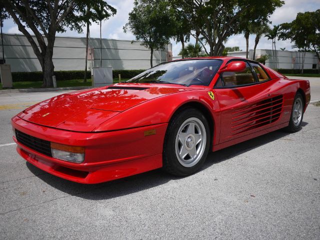 1986 Ferrari Testarossa Base