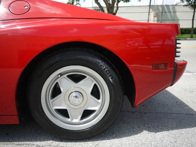 1986 Ferrari Testarossa Base