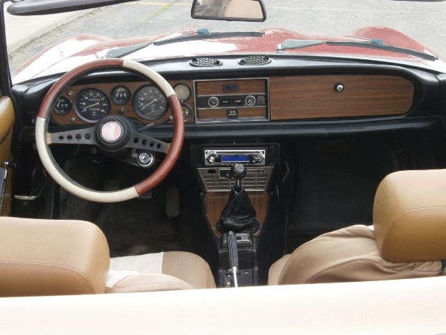 1977 Fiat 124 Spider 1.8T Quattro