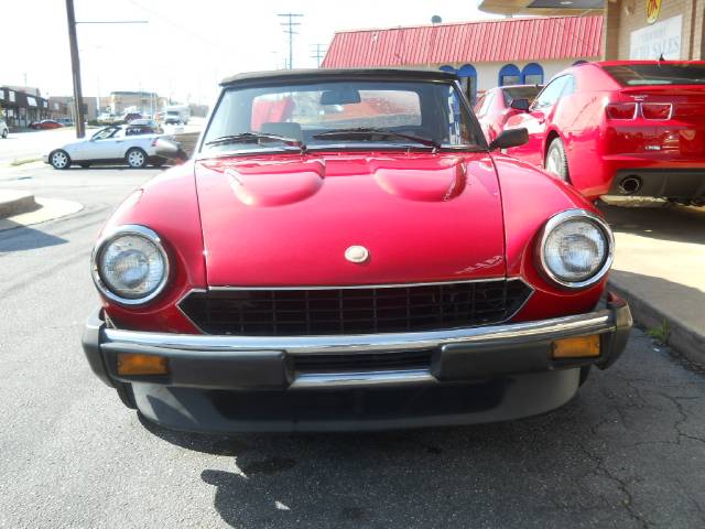 1980 Fiat 124 Spider R/T Coupe