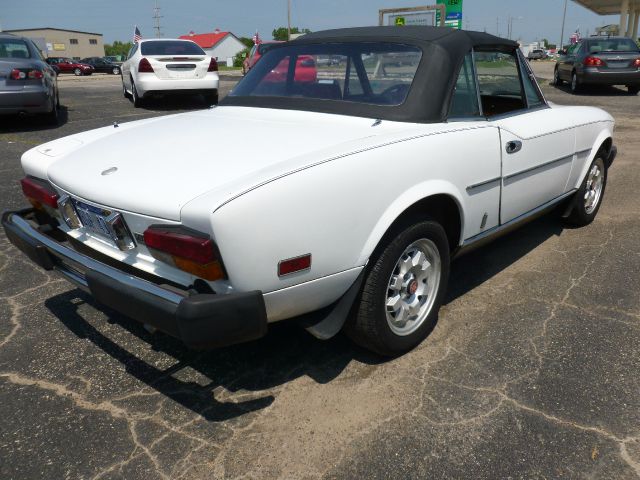 1982 Fiat 124 Spider R/T Coupe