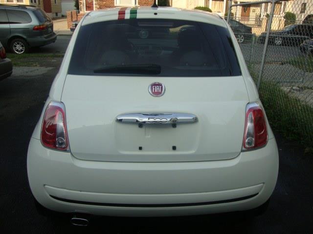 2012 Fiat 500 2007.5 4dr Sdn Manual 2.0T Quattro