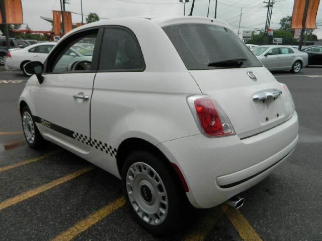 2012 Fiat 500 2007.5 4dr Sdn Manual 2.0T Quattro