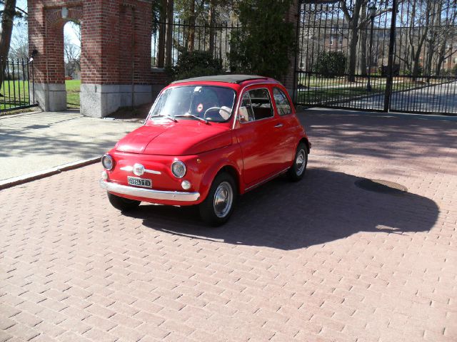 1970 Fiat 500L Base