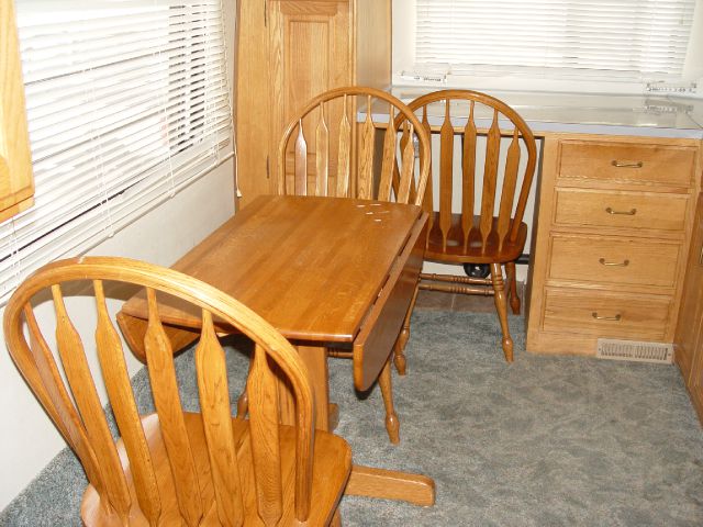 1990 Fleetwood Avion Quattro 4.2L W/ Navi