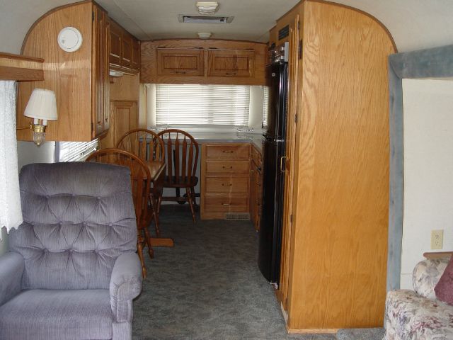 1990 Fleetwood Avion Quattro 4.2L W/ Navi