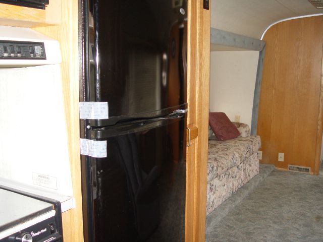 1990 Fleetwood Avion Quattro 4.2L W/ Navi