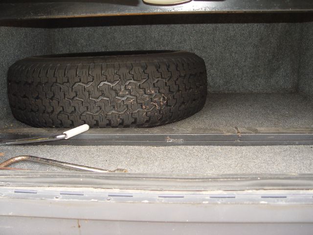 1990 Fleetwood Avion Quattro 4.2L W/ Navi