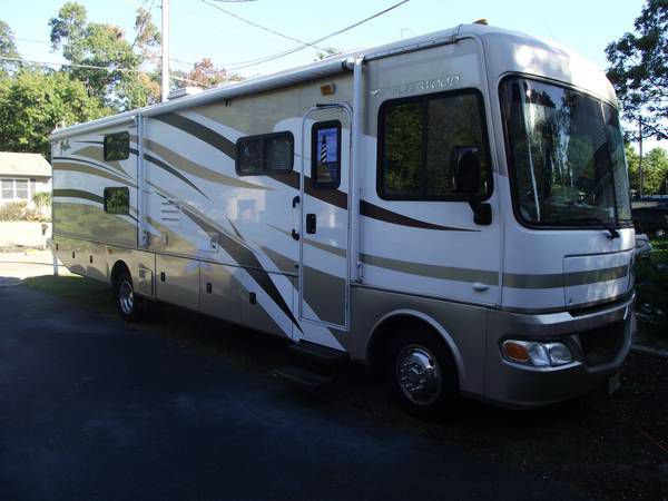 2009 Fleetwood Fiesta Class A Unknown