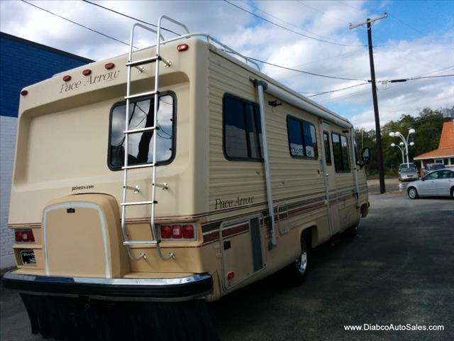 1984 Fleetwood PACE ARROW Unknown
