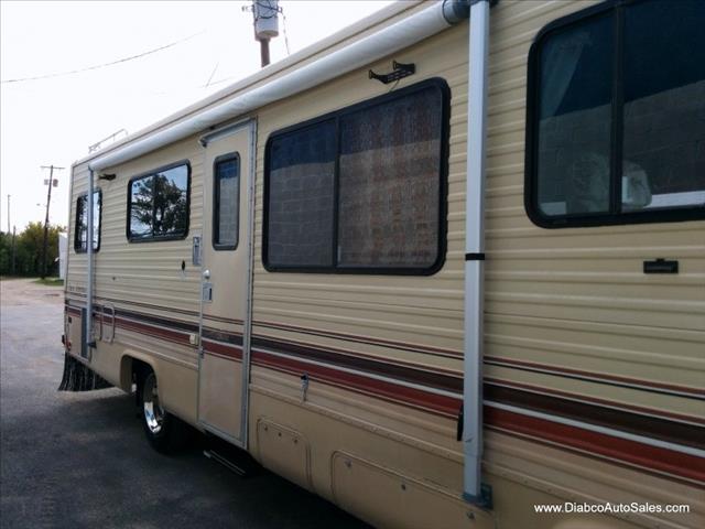 1984 Fleetwood PACE ARROW Unknown